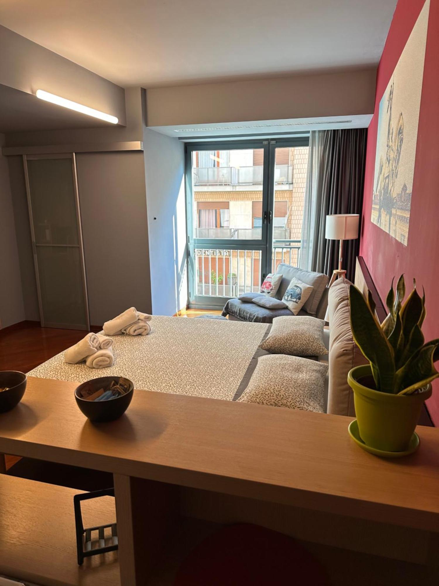 Appartamento moderno vista centro città Turim Exterior foto